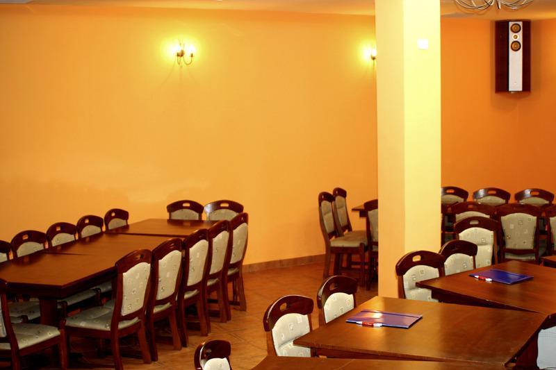 Hotel Amadeo Iasi Exterior photo