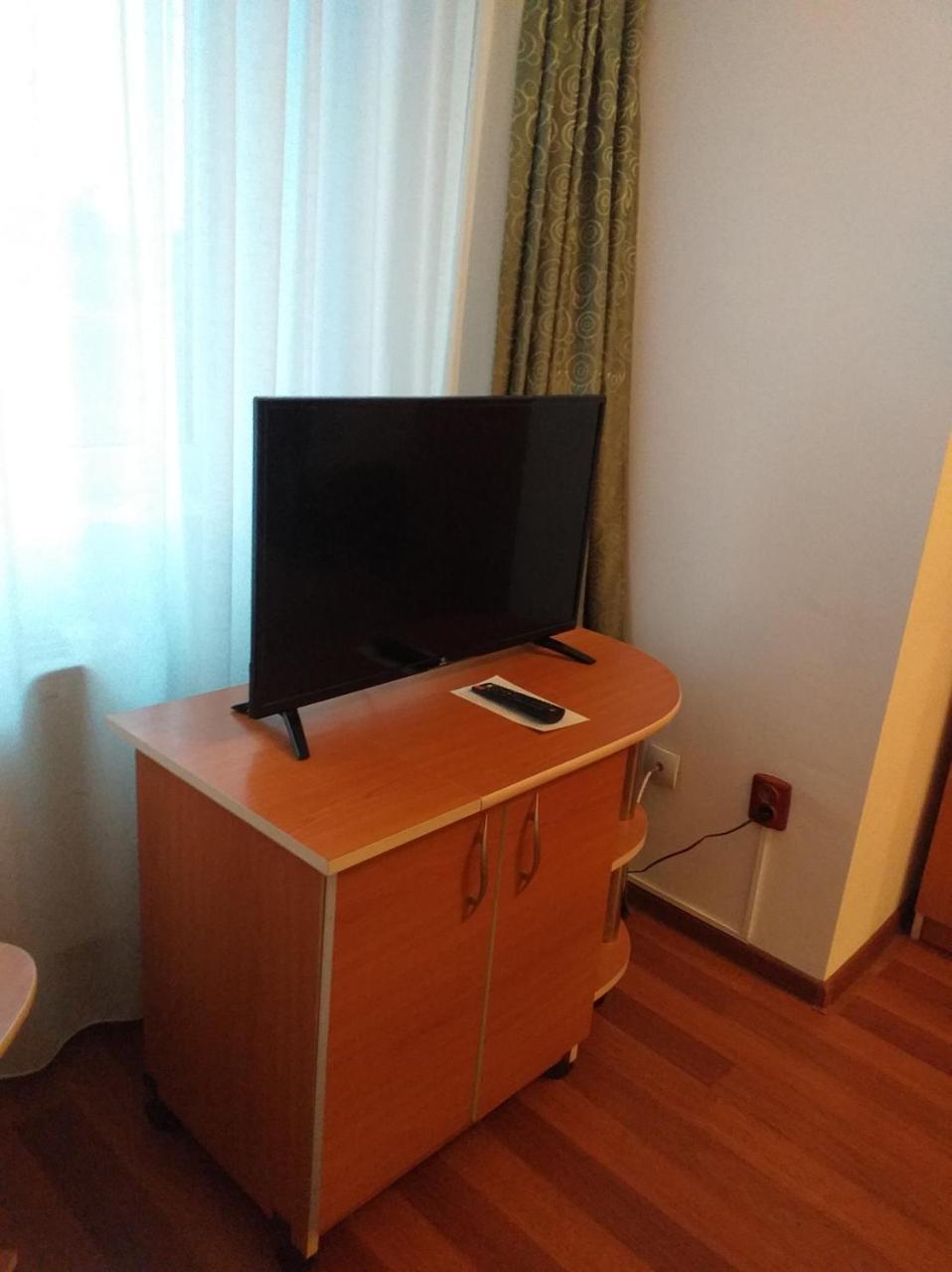 Hotel Amadeo Iasi Exterior photo